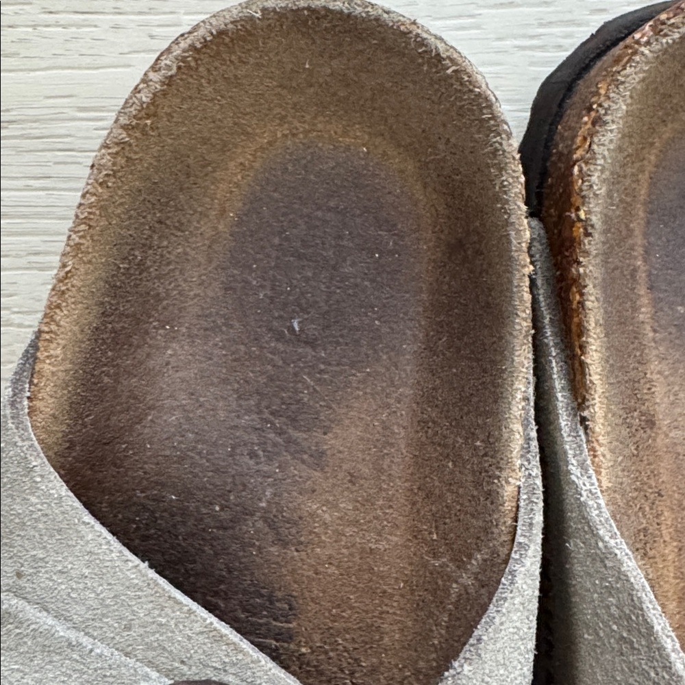 Birkenstock - Arizona Soft Footbed Sandal in Taupe - Picture 13 of 14